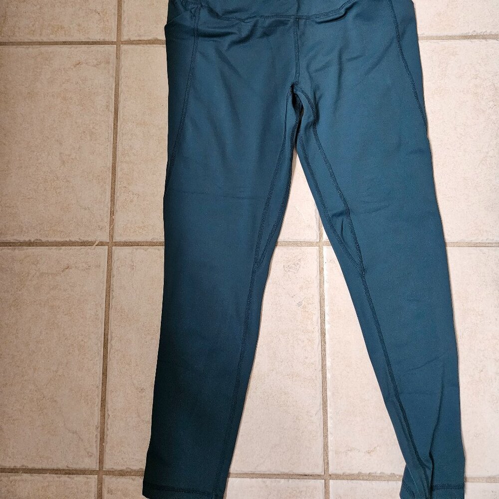 Senita Lux Maternity Leggings size Small